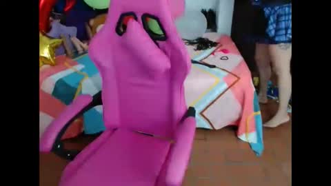 Snapshot of rous_kinky chatting on September 16, 1:01 pm rous_kinky online show from September 16, 1:01 pm