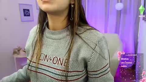 Snapshot of rousee_v chatting on November 13, 12:04 pm Rousee online show from November 13, 12:04 pm