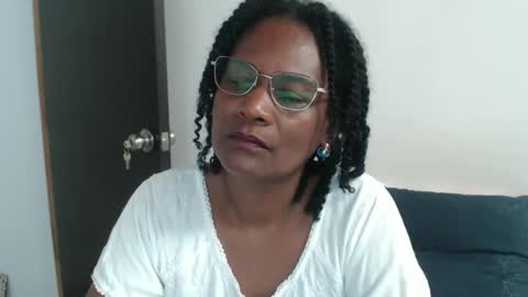 luxa online show from January 29, 7:53 pm