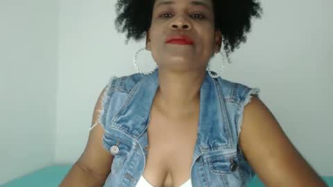 luxa online show from September 27, 1:49 pm