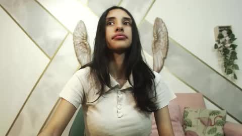   online show from October 6, 7:22 pm