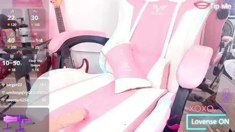 Roxane  online show from January 11, 7:38 pm