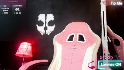 Roxane  online show from February 15, 10:00 am