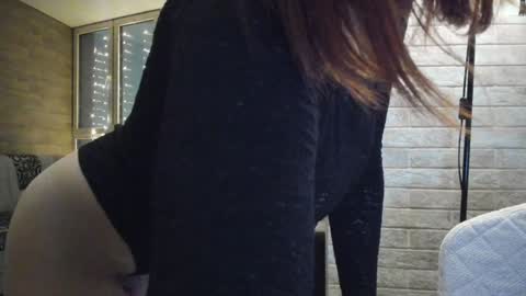 Snapshot of roxxxco chatting on December 20, 7:39 pm Tatyana online show from December 20, 7:39 pm