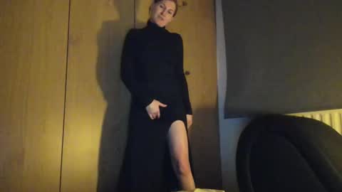 Snapshot of roxxxco chatting on March 7, 10:21 pm Tatyana online show from March 7, 10:21 pm