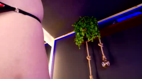 Roxx IG  online show from November 30, 10:47 pm