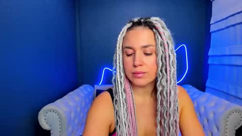 Roxy online show from November 24, 1:38 am