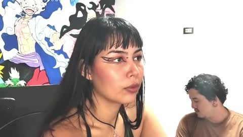 RoxyAron online show from November 19, 8:20 pm