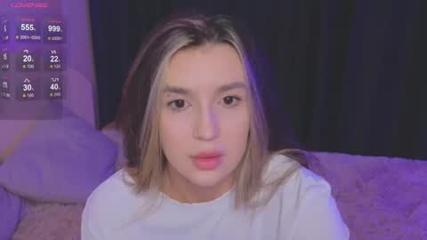 Roxy online show from March 6, 5:54 pm