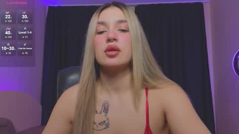 Roxy online show from October 23, 8:40 pm