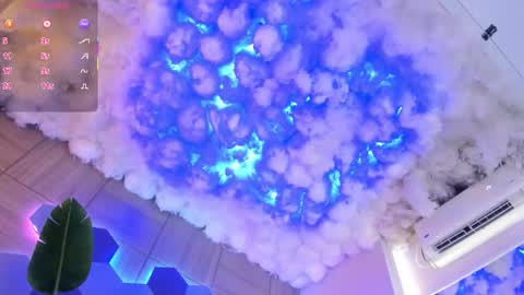    online show from October 29, 7:37 pm