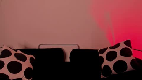 val online show from October 9, 10:41 pm