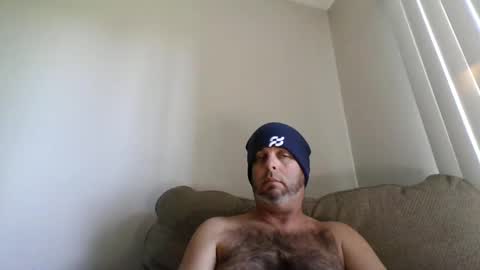 rubbingoneout714 online show from January 1, 4:29 pm