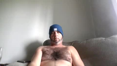 rubbingoneout714 online show from January 5, 9:03 pm