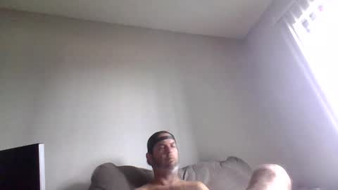 rubbingoneout714 online show from November 14, 4:28 pm