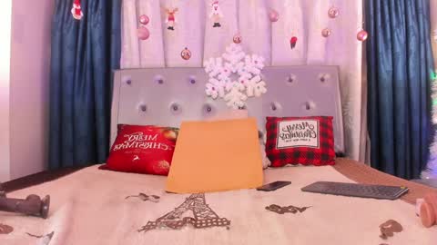 Channel online show from December 31, 8:04 am