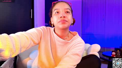 Rubi online show from December 14, 8:40 pm