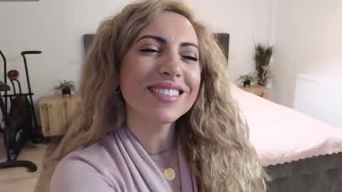 Ruby online show from December 2, 1:44 am