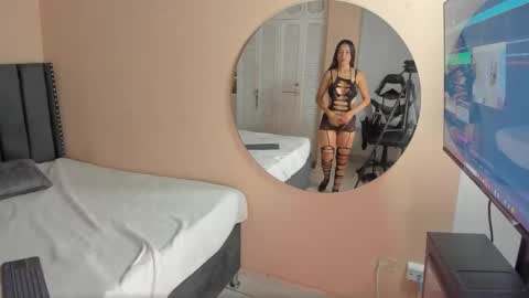 ruby  online show from November 25, 12:38 pm