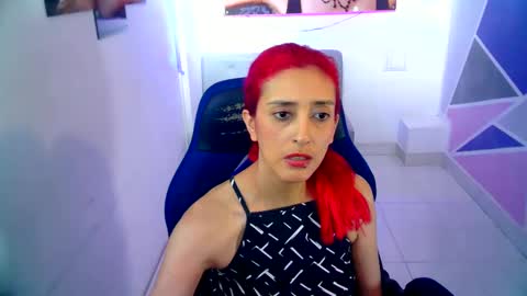 ruby_your_milf online show from December 19, 12:13 am