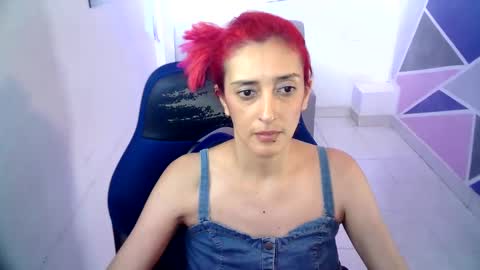 ruby_your_milf online show from December 27, 2:47 am