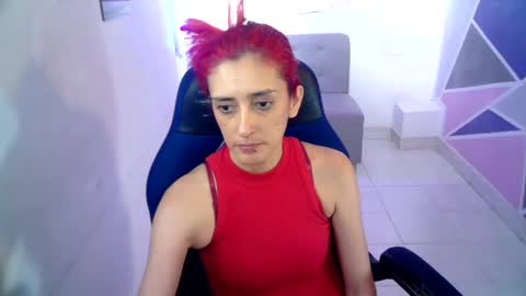 ruby_your_milf online show from December 31, 9:39 pm