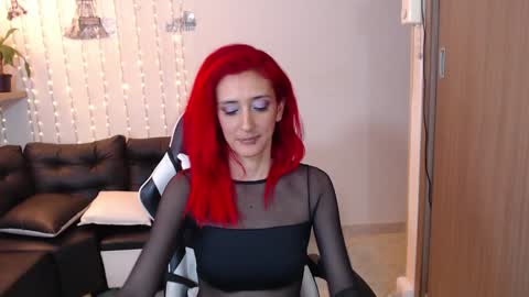 ruby_your_milf online show from February 6, 8:56 pm