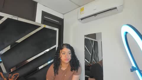 rubyxht online show from September 28, 12:32 pm