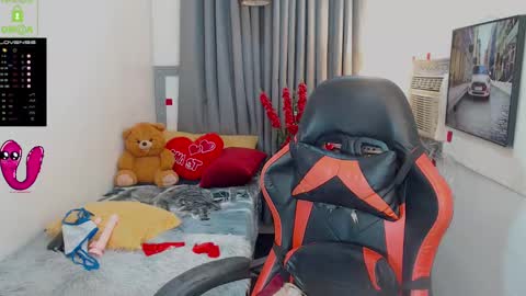 its me Sabel online show from January 9, 8:03 am