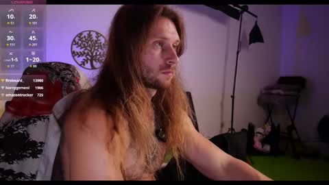 Paul online show from October 15, 7:47 pm