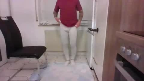 Ruskinni online show from December 15, 6:04 pm