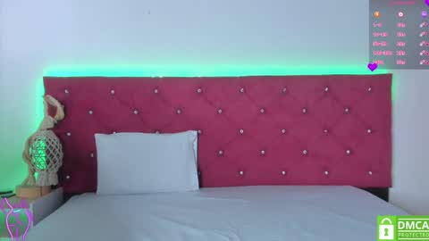 Ruth online show from January 30, 12:48 pm