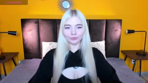 ruthbryant online show from October 14, 8:15 am