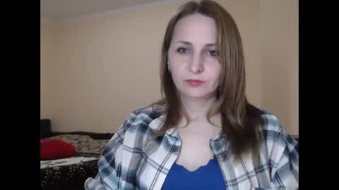 Ruth online show from November 18, 5:28 pm