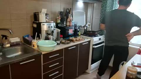 ruxandradanny online show from October 2, 9:38 am