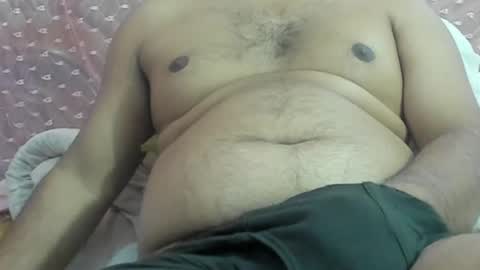 Snapshot of rwb17 chatting on February 15, 8:22 pm rwb17 online show from February 15, 8:22 pm