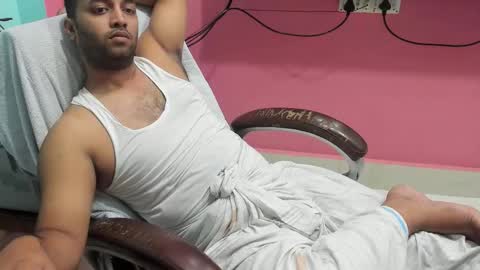 Snapshot of rwb17 chatting on October 19, 2:07 pm rwb17 online show from October 19, 2:07 pm