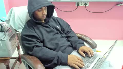 Snapshot of rwb17 chatting on November 13, 4:06 pm rwb17 online show from November 13, 4:06 pm