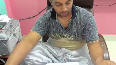 Snapshot of rwb17 chatting on November 18, 3:49 pm rwb17 online show from November 18, 3:49 pm