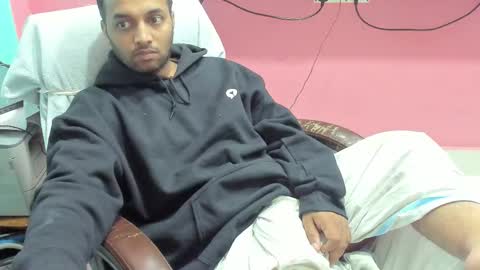 Snapshot of rwb17 chatting on November 20, 1:55 pm rwb17 online show from November 20, 1:55 pm