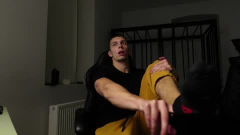 RYAN DOZER online show from September 24, 7:50 pm