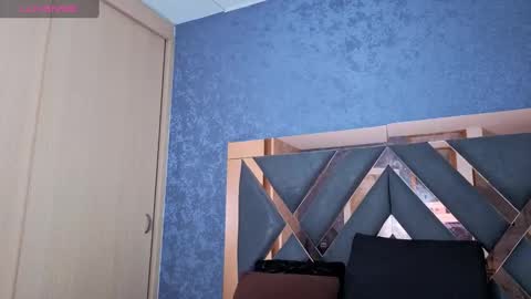 R Y A N online show from October 9, 10:57 am