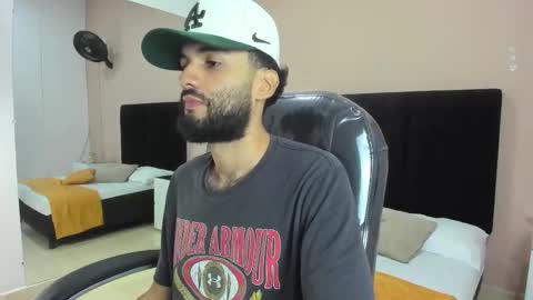 ryan_jackson_ online show from November 10, 5:39 am