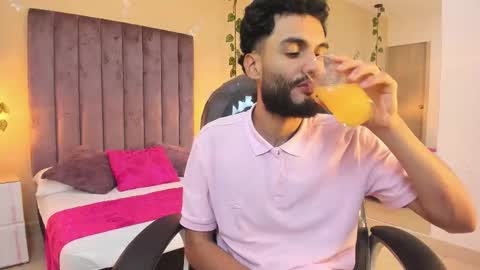 ryan_jackson_ online show from November 23, 5:07 am