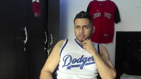 ryan_xc1 online show from October 7, 2:09 am