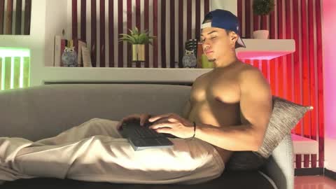 Ryan online show from September 30, 4:06 am