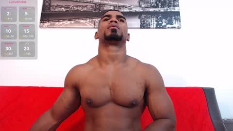 Snapshot of ryanjackson_ chatting on September 28, 5:18 pm Instagram Ryandwrn online show from September 28, 5:18 pm