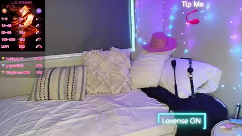 Snapshot of ryderrose247 chatting on November 20, 7:46 pm ryderrose247 online show from November 20, 7:46 pm