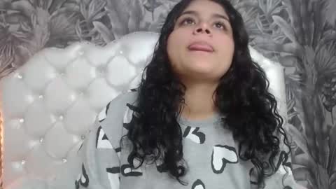 rylierouse online show from November 30, 9:57 am