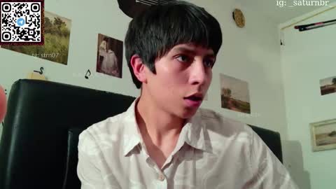 Snapshot of s_a_t_u_r_n chatting on November 19, 11:27 pm ST online show from November 19, 11:27 pm